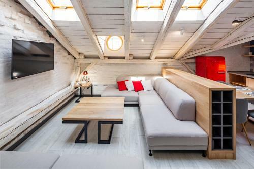 Apartamento Romari Rynok Sguare Vip