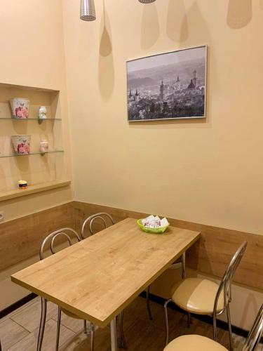 Rynok Square Two Bedroom Apartment