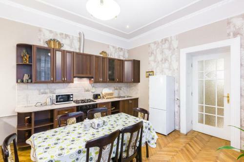 Mover Retro Apartment