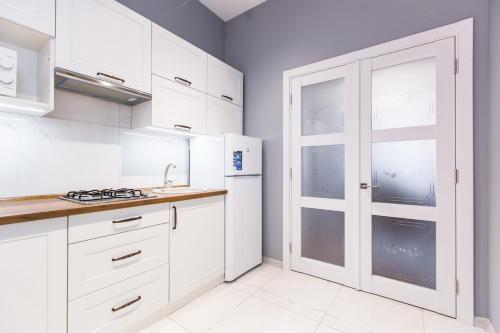 Apartamento ??????????? ?? ???.?????????? 102 (???? ???????, ?? ?????? 15 ??.)