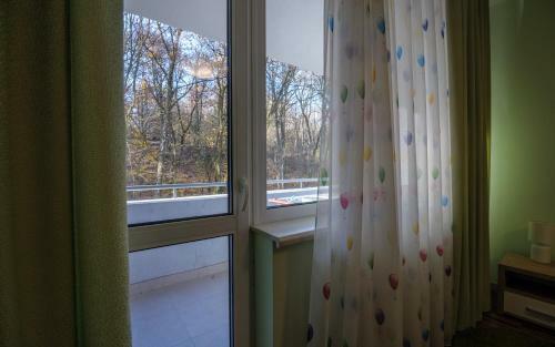 Colored Balloons - 3 Bedrooms, 3 Bathrooms, Equipped Large Apartments