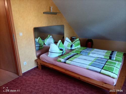 Apartamento Ferienwohnung Im Gr�nen