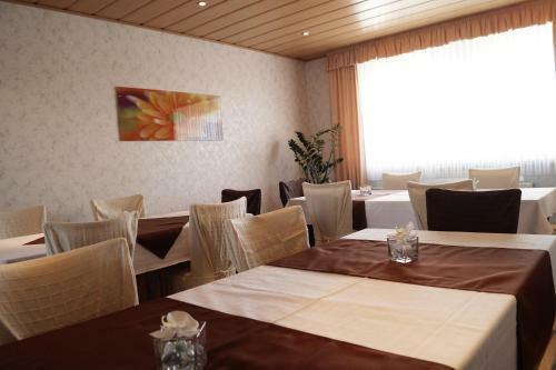Hostal Pension H�hn