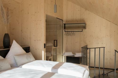 Neugrad - Hochwertige Ferienh�user Im Nationalpark Eifel