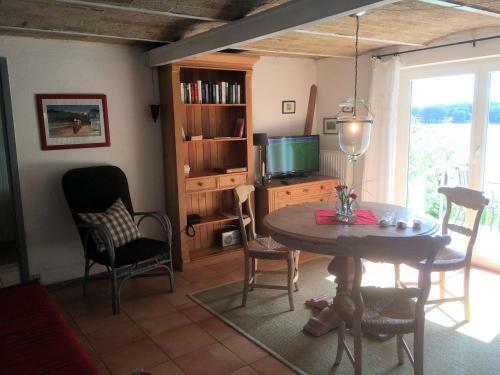Ferienhaus Direkt Am Schmalensee