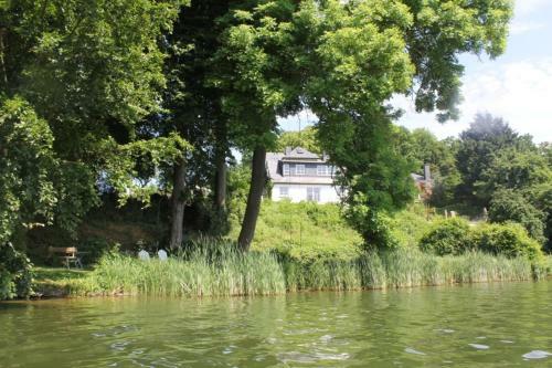 Ferienhaus Direkt Am Schmalensee