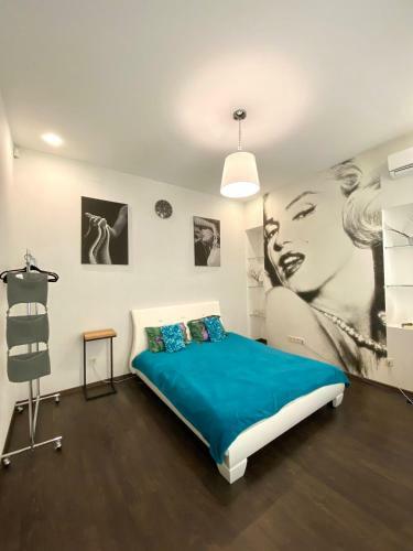 Katerynynskaya Square Marilyn Apartment