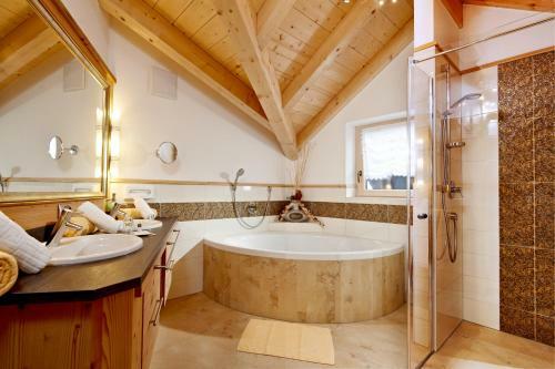 Hotel Castello K�nigsleiten