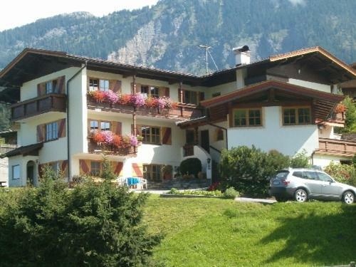 Hostal G�stehaus Trude Waltl
