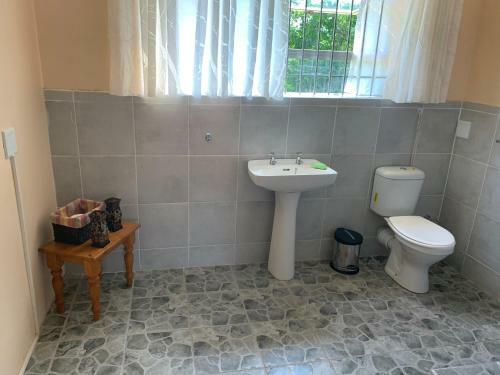 Hostal Seaview Executive Guest House