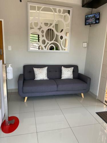 Hostal The Outlook Guest House
