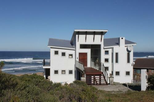 Oyster Bay Beach House