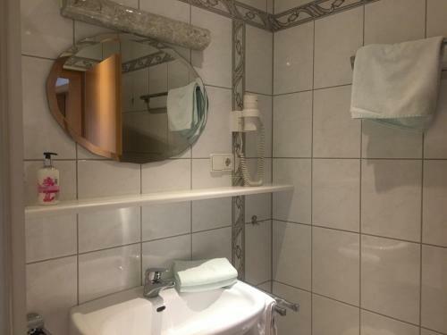 Hostal Pension Und Ferienwohnung Sch�tte