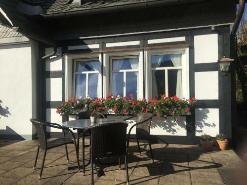Hostal Pension Und Ferienwohnung Sch�tte