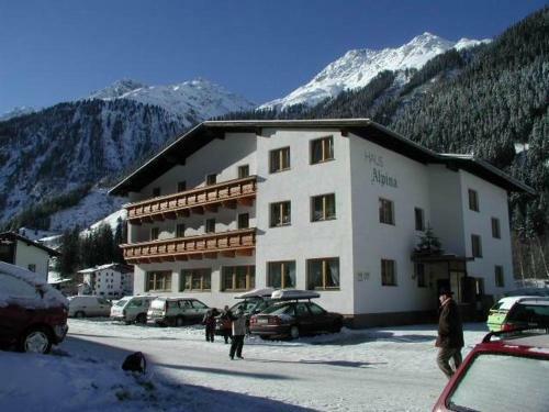 Hostal Haus Alpina