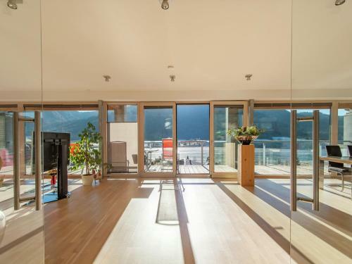 Holiday Home Bella Isa Weissensee