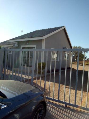 Hostal Rayon Guesthouse