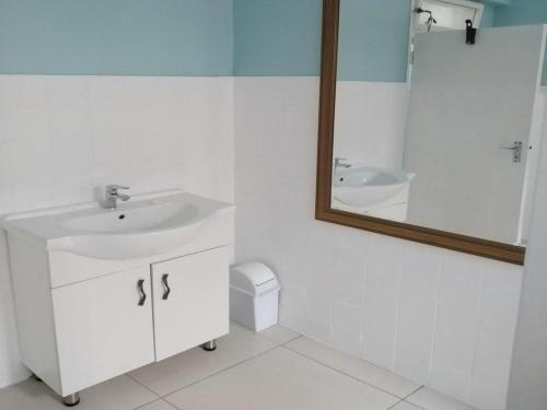 Hostal Tre Fontane Guesthouse