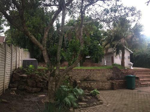 Hostal Perez B&B