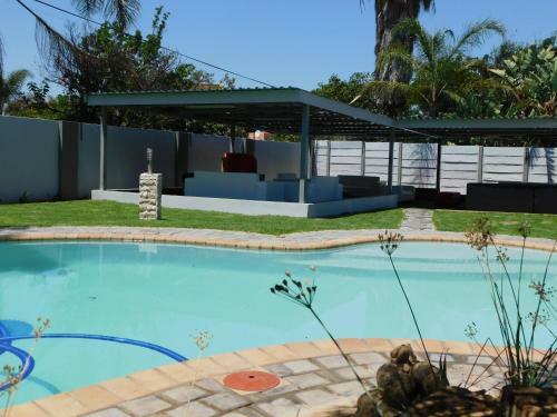 Hostal Savannah Guest House
