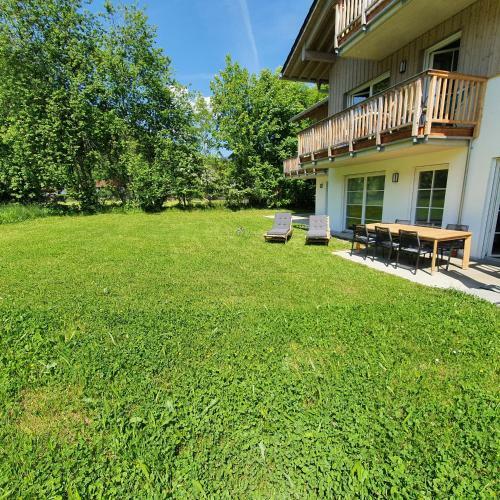 Apartamento Moderne Gartenwohnung Mit Bergblick In Traumlage