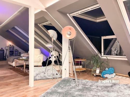 Apartamento Dragon?s Nest: Cozy & Modern Attic Loft Nuremberg