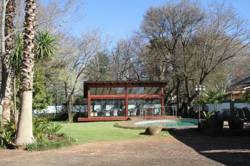 Hostal The Oak Potch Guesthouse