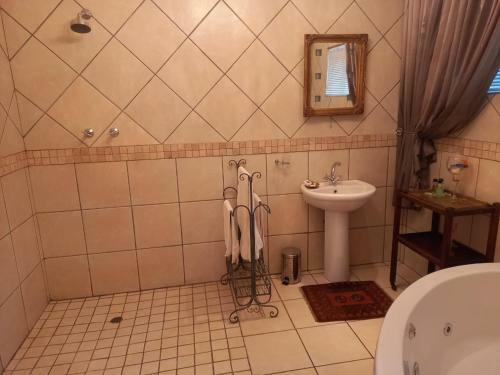 Hostal Michael-angelo Guest House