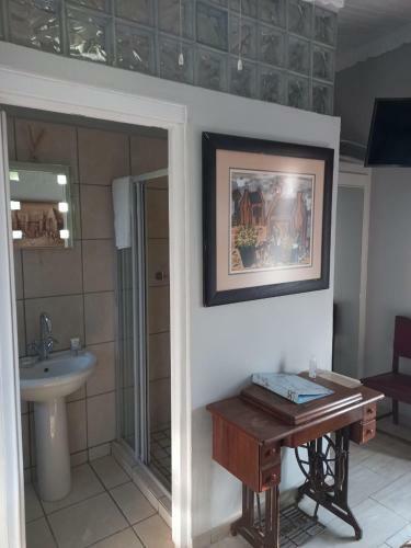 Hostal Michael-angelo Guest House