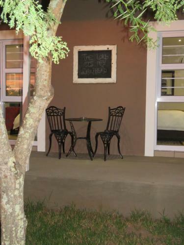 Bed & Breakfast A Dam's View Accommodation