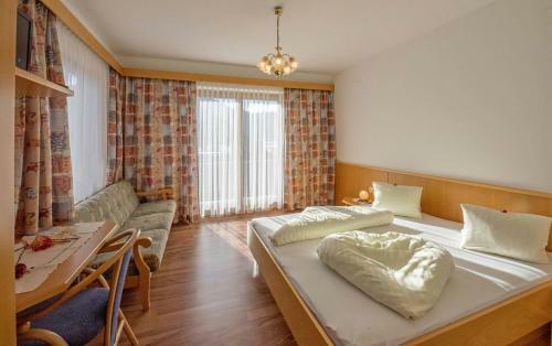 Hostal Haus Schluder - Familie Stanitzer