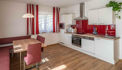 Hostal Haus Schluder - Familie Stanitzer