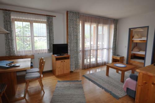 Apartamentos Ferienwohnungen Knaller-m�d
