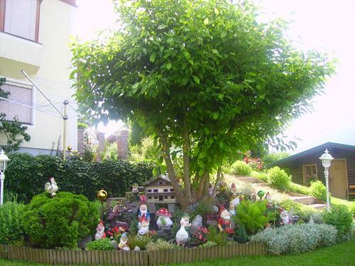 Hostal Fr�hst�ckspension Sunnh�usl