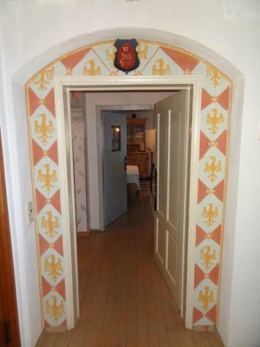 Posada Ansitz Burg Heimfels