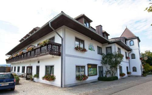 Hostal Hotel Weiss S
