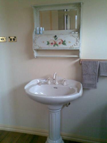 Valleyfield Cottage
