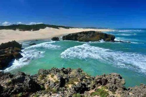 Apartamento Whispering Sands - Remote Beach Cottage