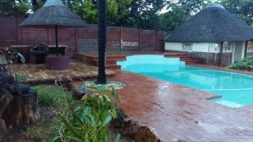 Shumba Inn