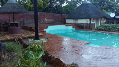 Shumba Inn