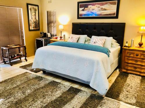 Bed & Breakfast Rooibos Retreat