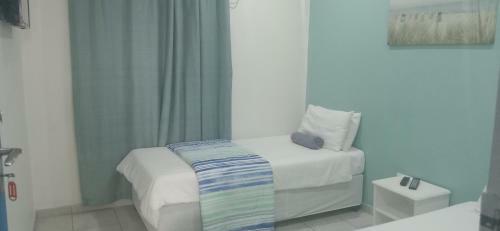Hostal The Bay Lodge