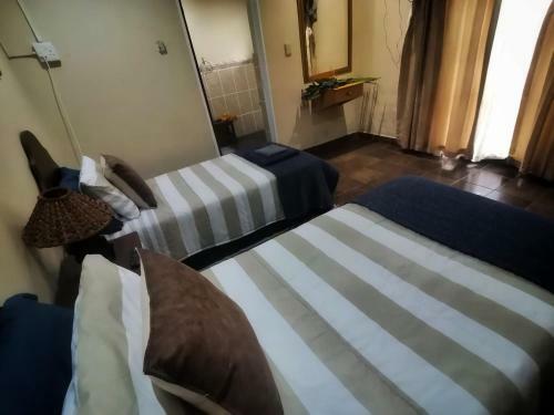 Hostal Bushmans Rest