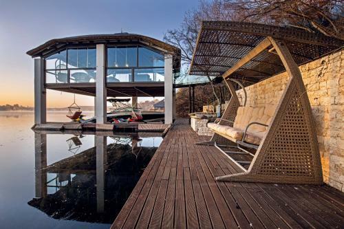 Vaal River Yolo Spaces - Vaal River Bush Lodge