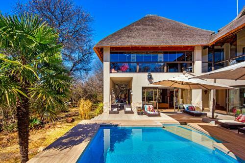 Vaal River Yolo Spaces - Vaal River Bush Lodge