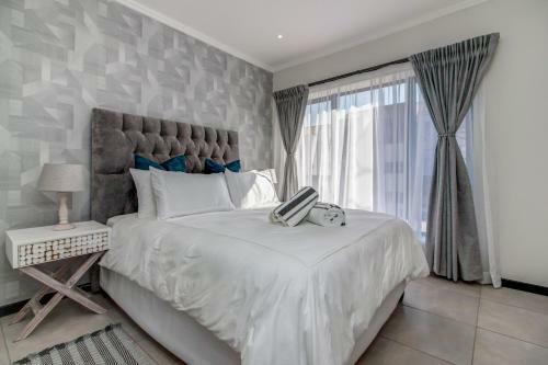 Stylish Executive Apartment
