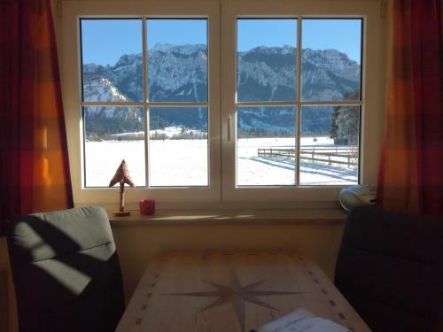 Lizzi Mountain Apartments
