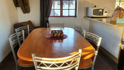 Villa Shelley Point Holiday Home