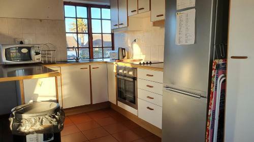Villa Shelley Point Holiday Home