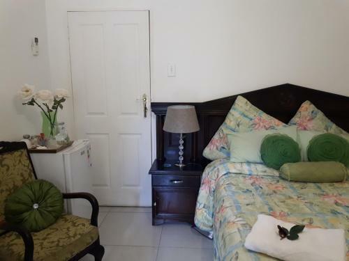 Hostal Ronique's Guest House